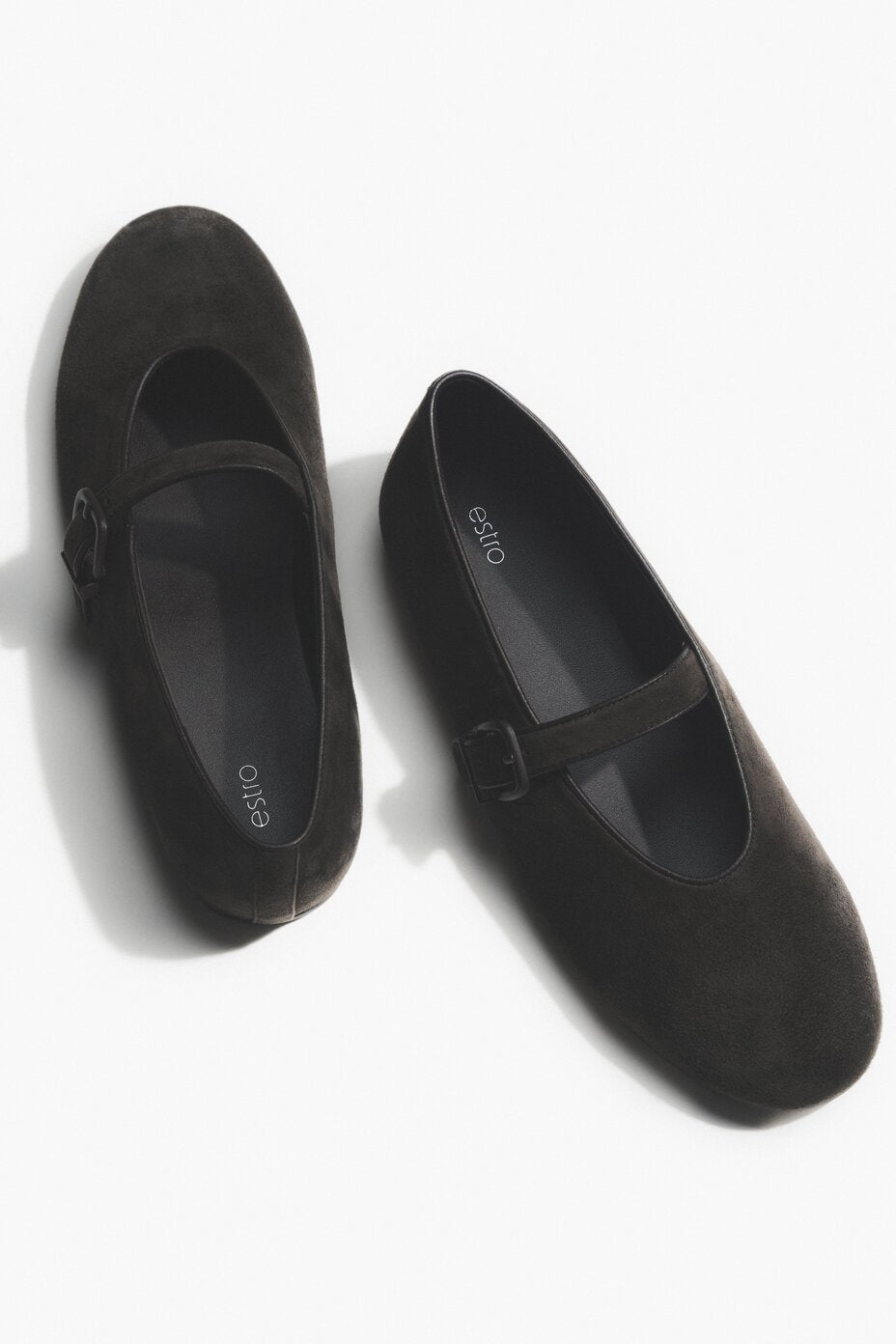 Damen Ballerinas in Dunkelbraun mit Schnalle aus weichem echtem Veloursleder Estro ER00116953