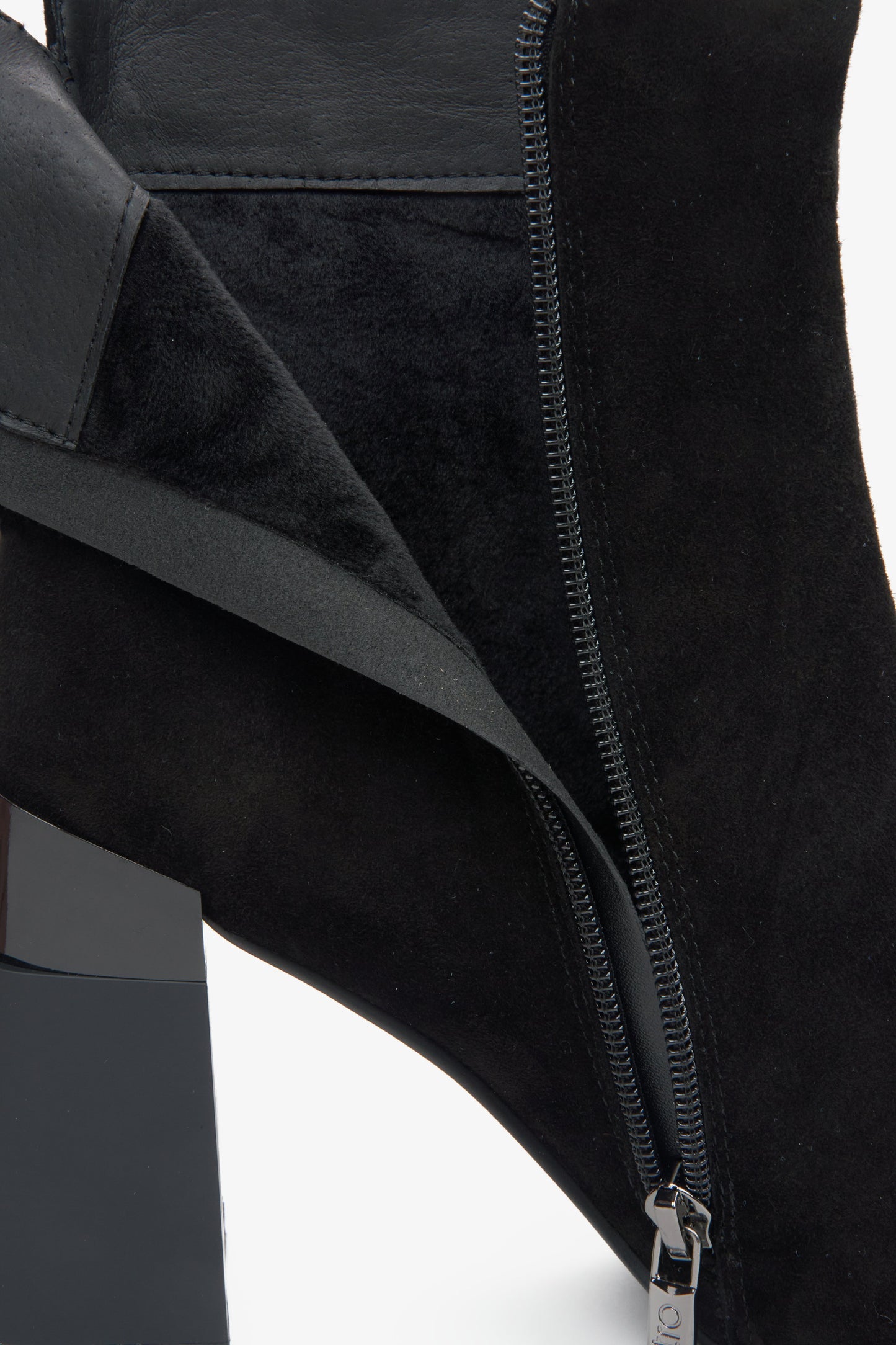 Damen Stiefeletten aus echtem Velours in Schwarz mit Reißverschluss Estro ER00115877