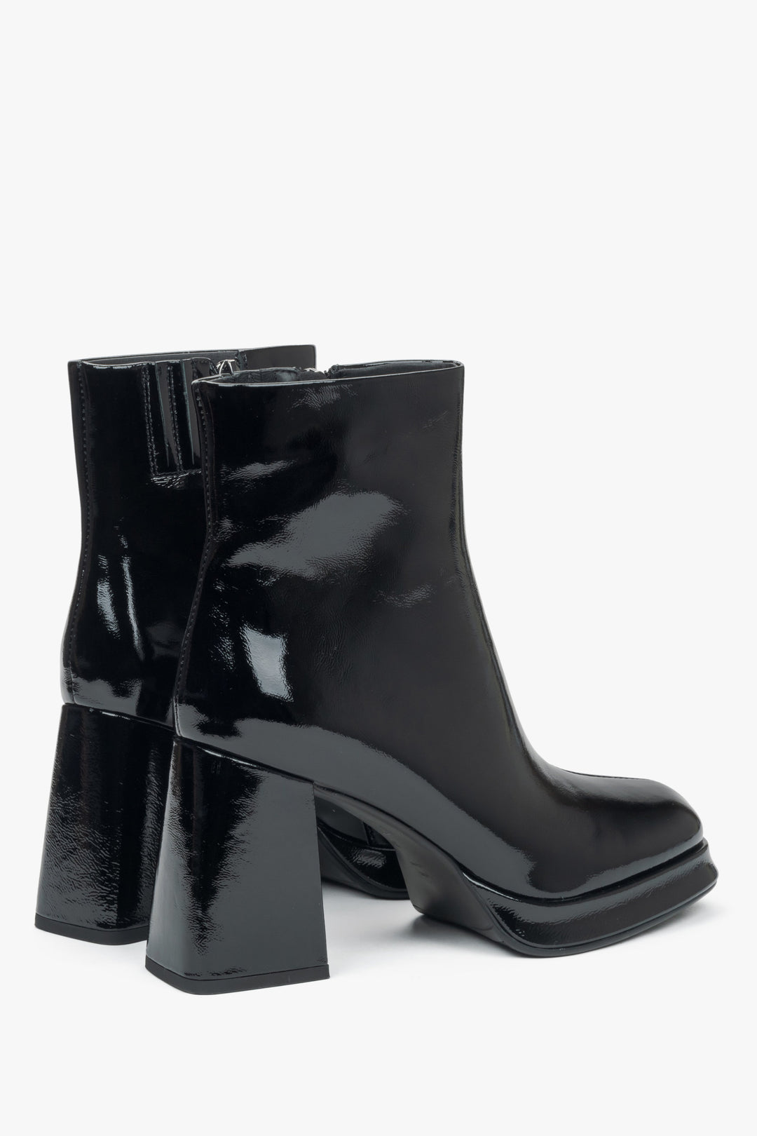 Trendige Lackleder Stiefeletten für Damen mit Plateau Estro ER00115881