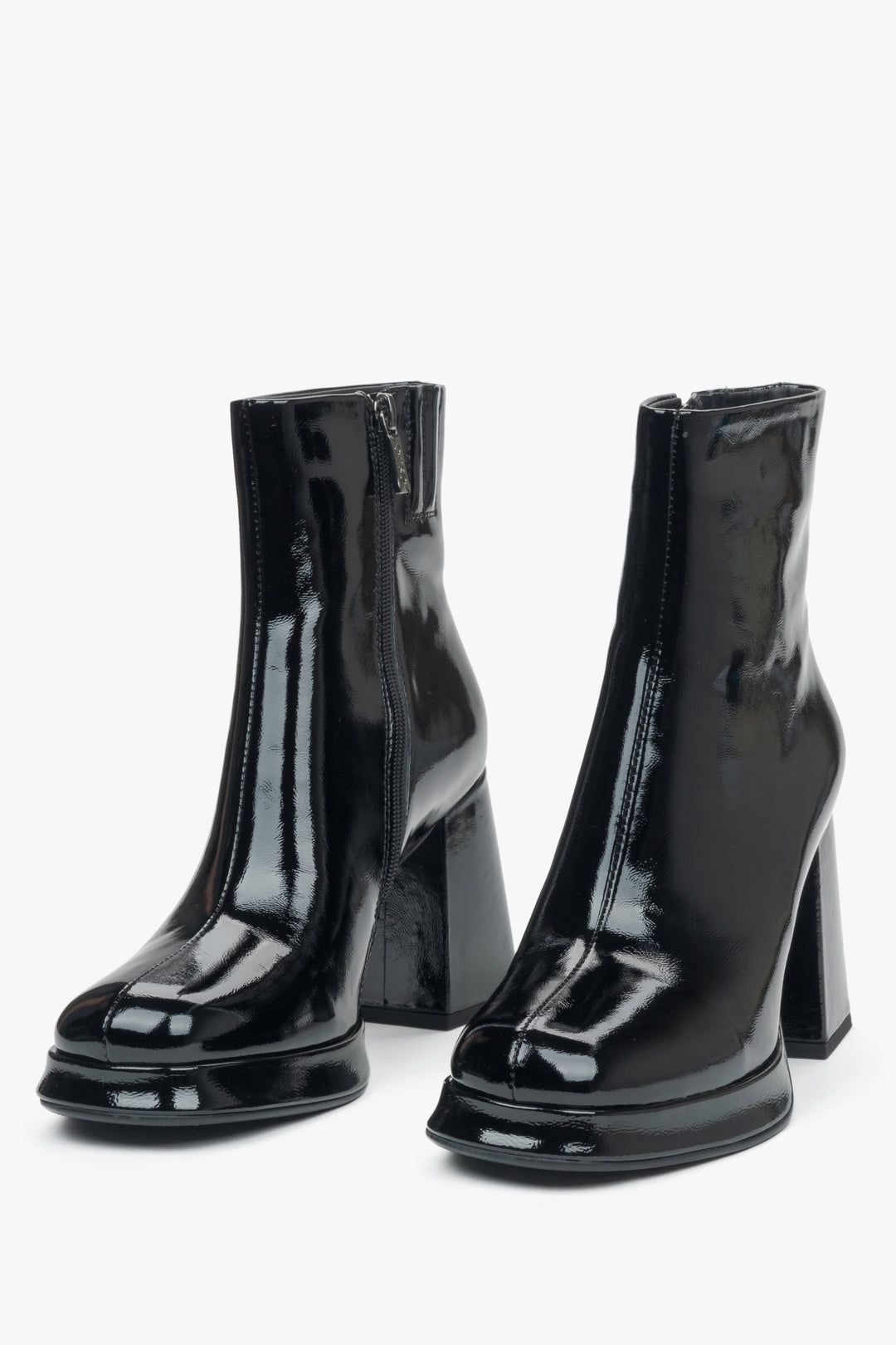 Schwarze Lackleder Stiefeletten für Damen mit Blockabsatz Estro ER00115881
