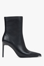 Damen-Leder-Stiefeletten in Schwarz mit hohem Absatz und elastischem Schaft Estro ER00116620.