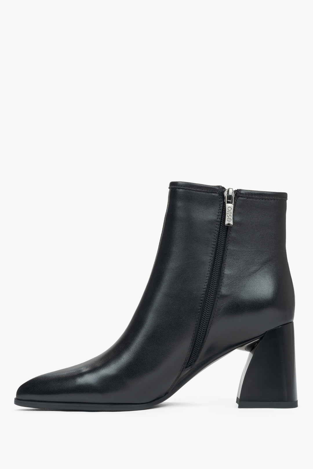 Elegante schwarze Leder Stiefeletten mit Absatz Estro ER00115879