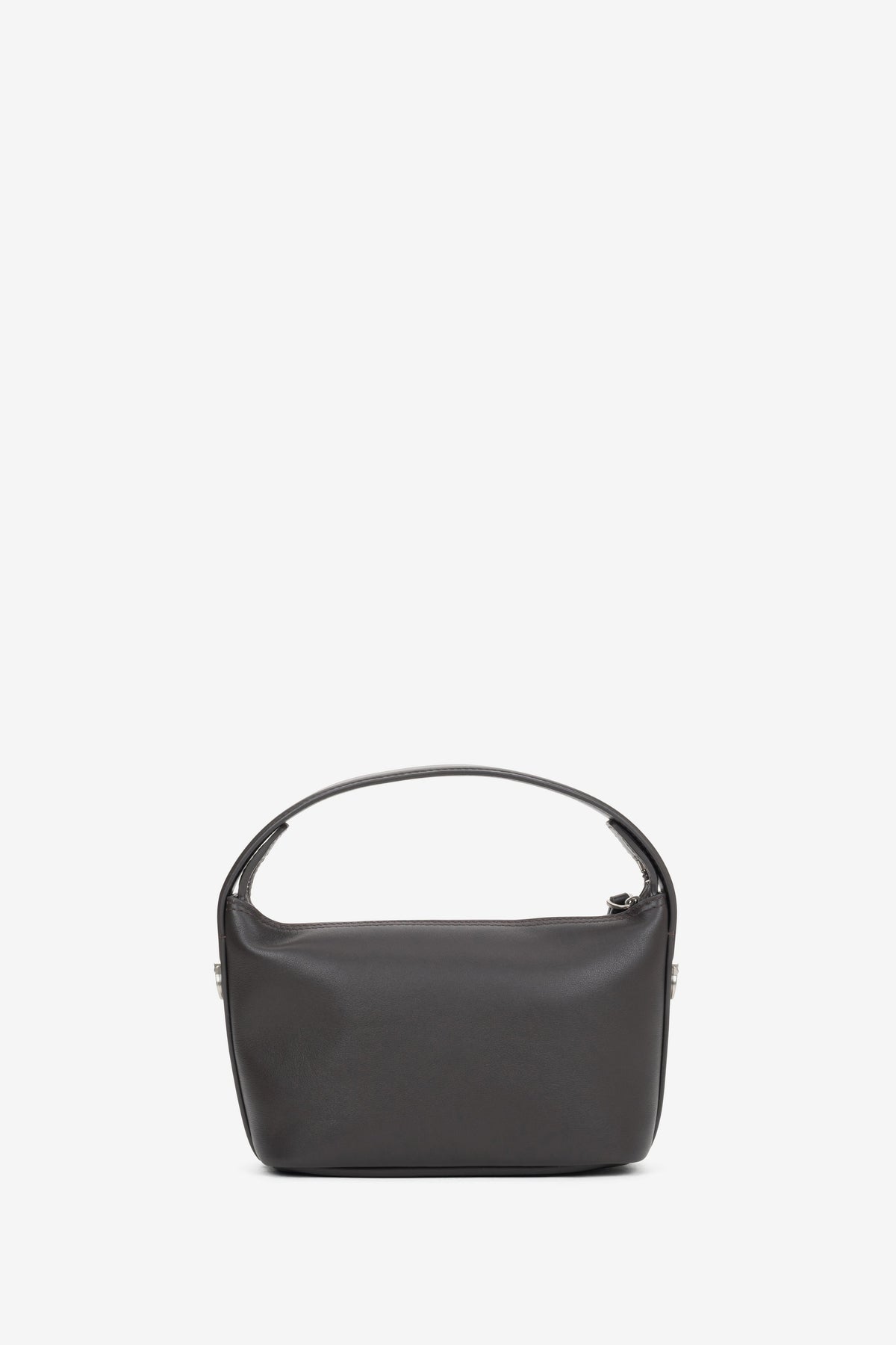 Rückansicht der dunkelbraunen Damen-Ledertasche mit ergonomischem Henkel