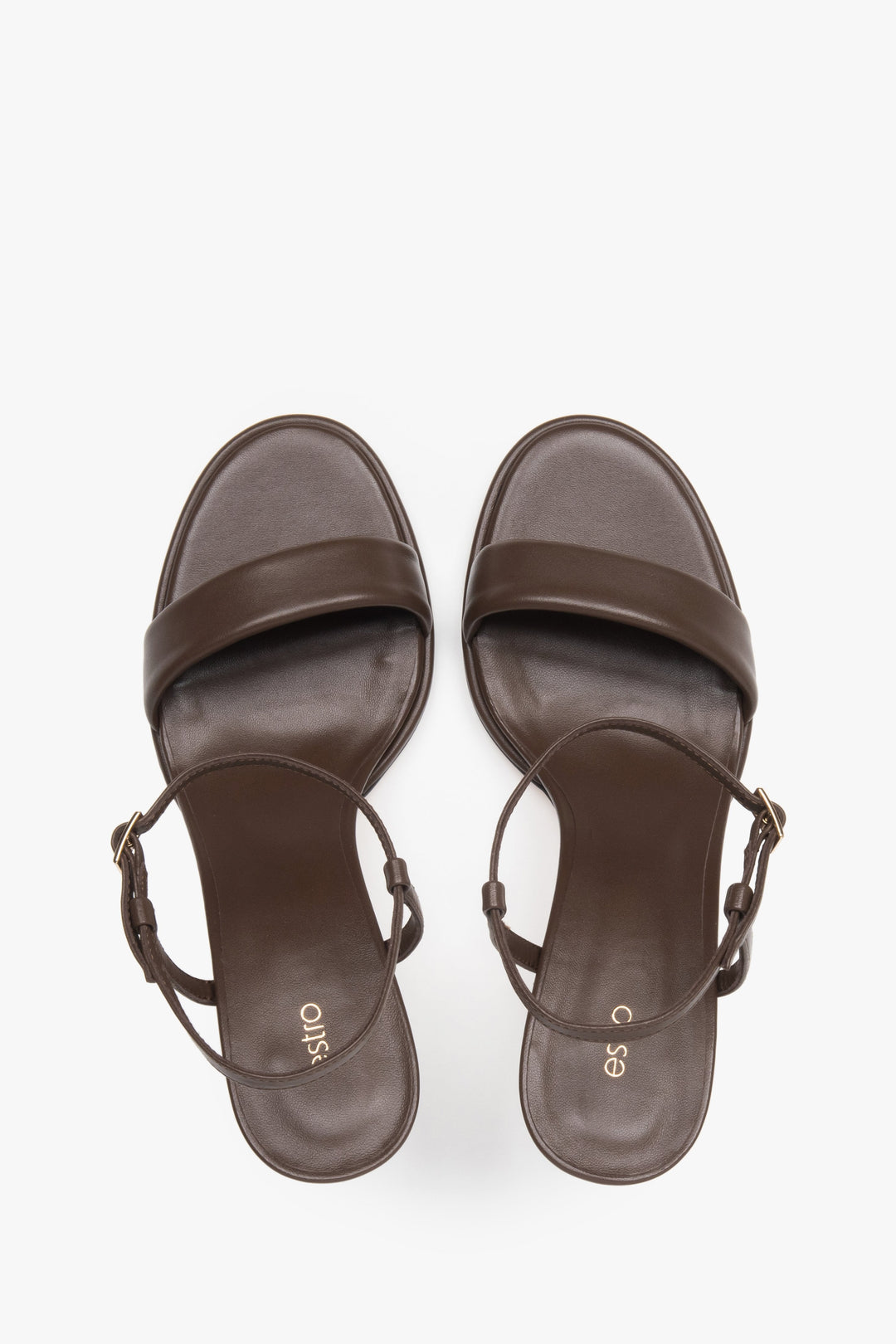 Bequeme dunkelbraune Damen-Sandalen von Estro aus Naturleder – von oben gesehen.