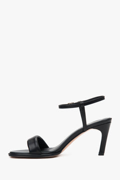Stilvolle schwarze Damen-Sandalen von Estro aus Naturleder.