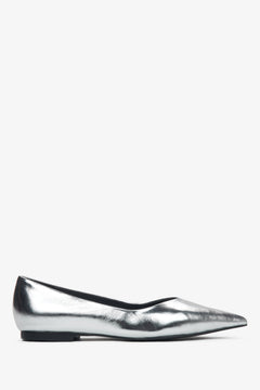Silberne Damen-Ballerinas aus Naturleder mit spitzer Kappe – Estro ER00115994
