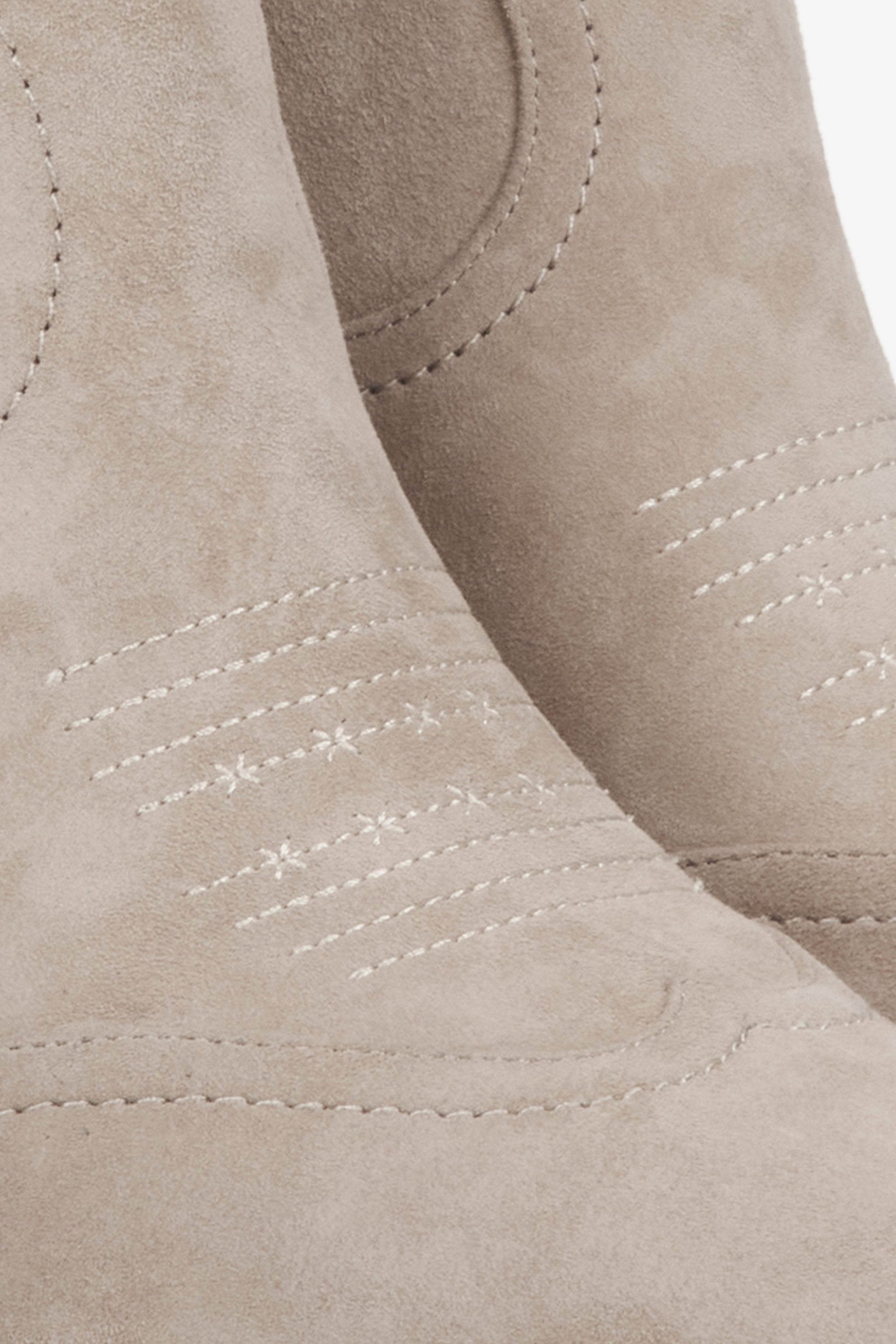 Klassische beigen Damen-Cowboystiefel Modell Estro ER00116174