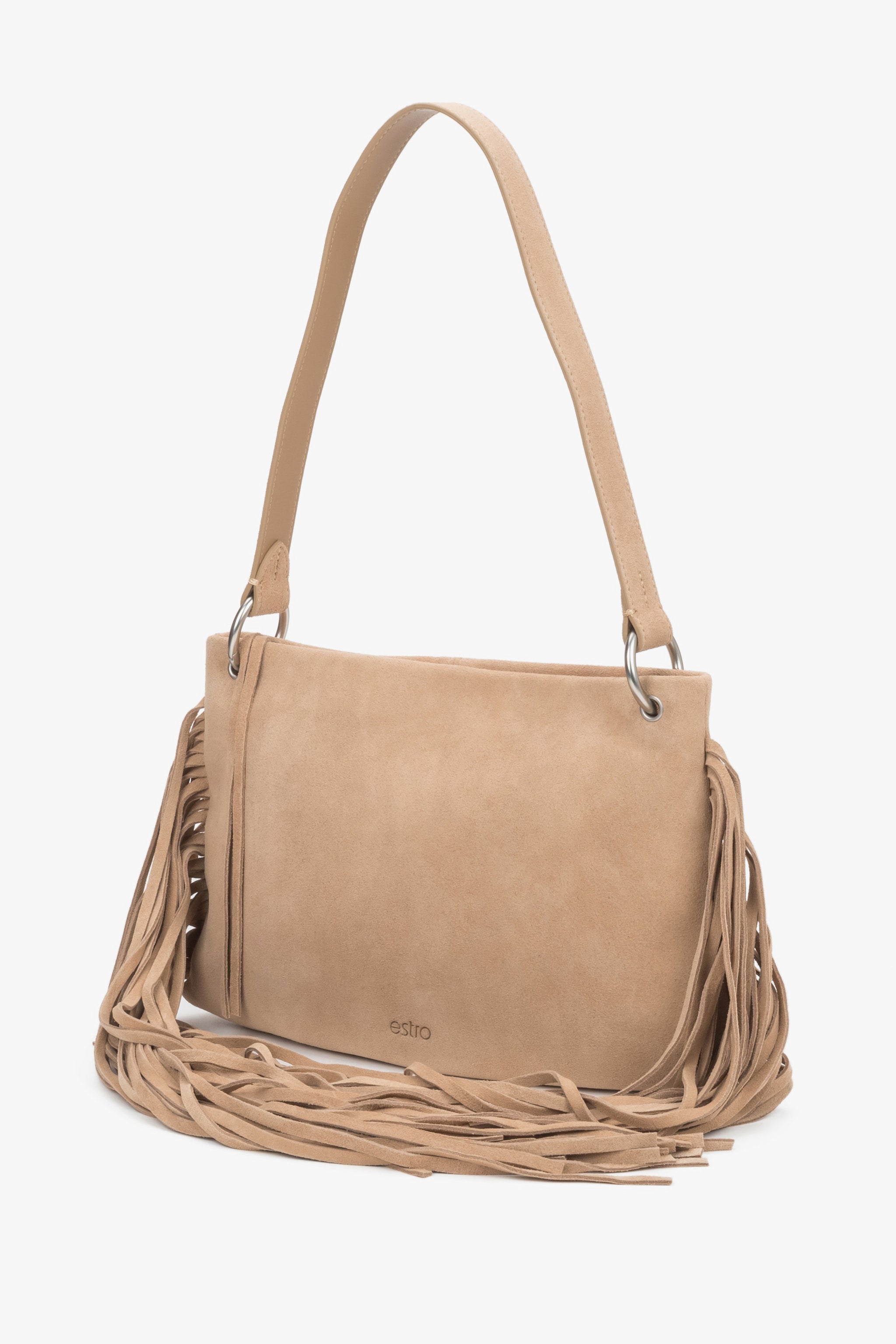 Beige Boho-Schultertasche aus Natur-Veloursleder schräg von vorne