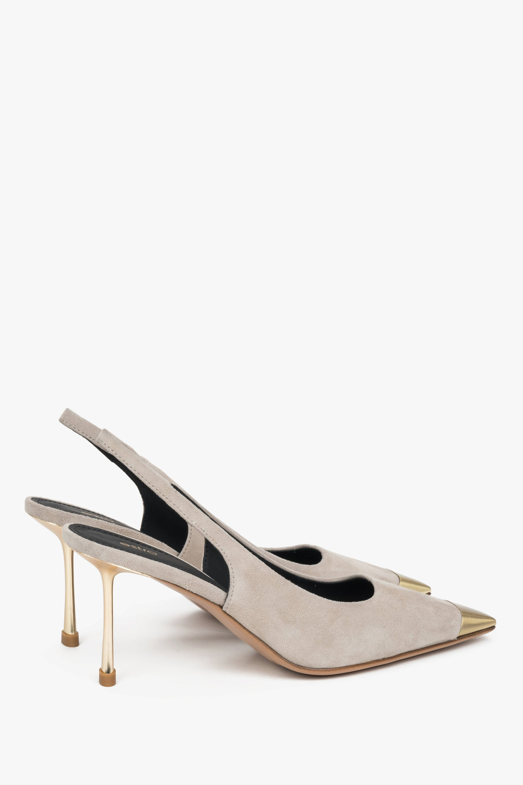 Beige Damen-Slingpumps aus Velours in seitlicher Ansicht mit offener Ferse