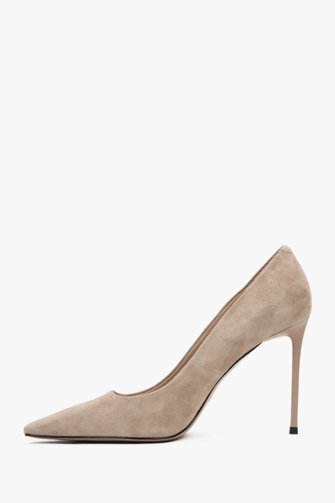 Elegante Pumps in Beige mit spitzer Kappe Estro ER00117234