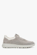 Profilansicht der beigen Herren-Sneaker aus weichem italienischen Premium-Veloursleder.