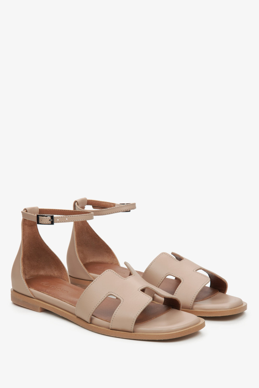 Elegante Damen-Sandalen in Beige von Estro aus echtem Leder.