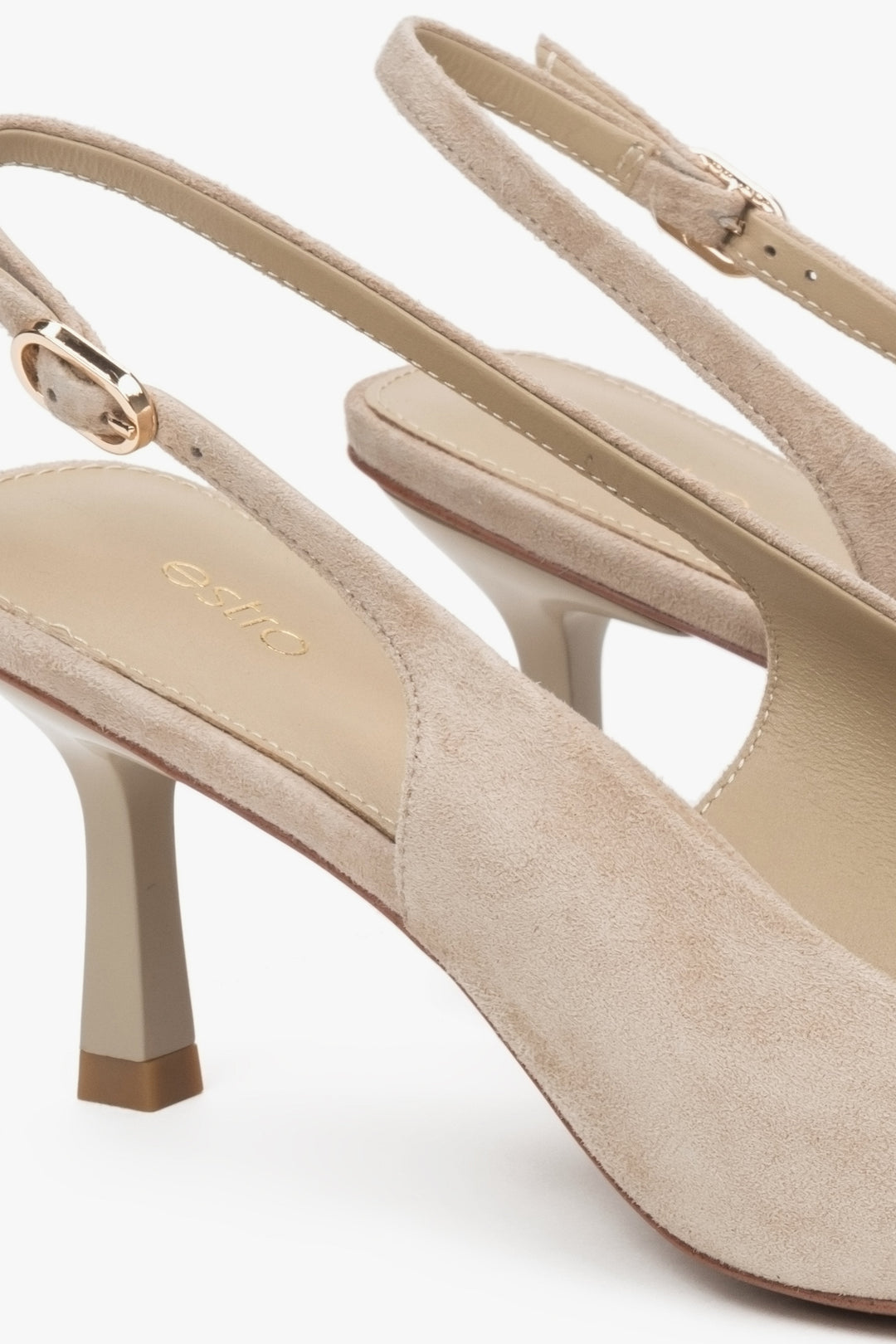 Weiches Chevro-Lederfutter in beigen Slingback-Pumps Estro ER00117228