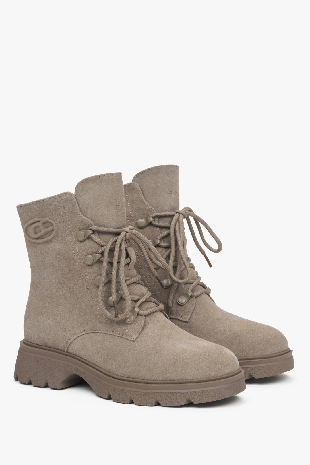 Damen-Winterstiefeletten in Beige aus echtem Velours von Estro.