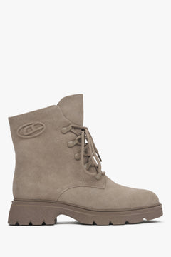 Beige Damen-Winterstiefeletten aus weichem Naturvelours Estro ER00115868.