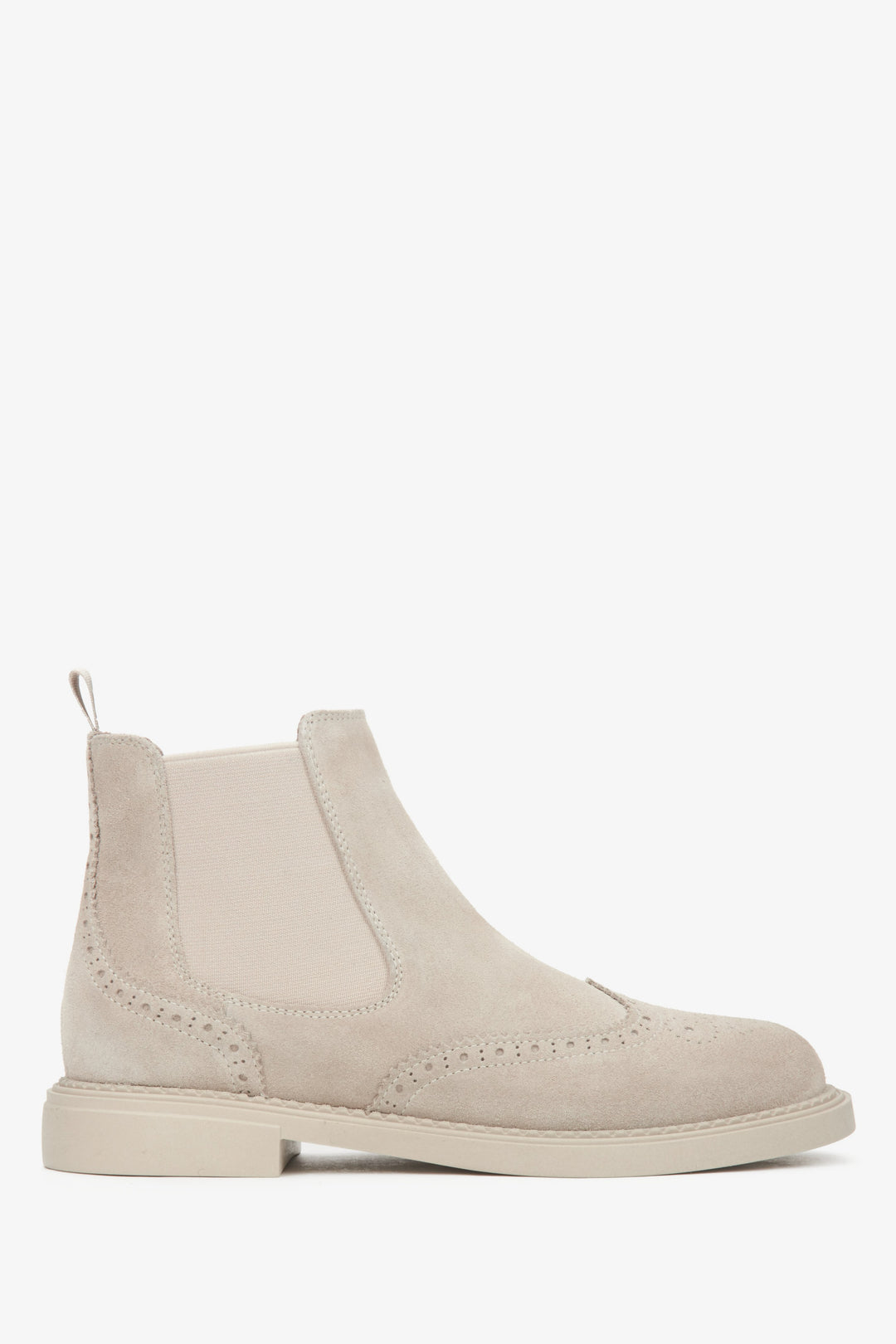 Damen-Chelsea-Boots in Beige aus Premium-italienischem Velours von Estro mit niedrigem Schaft – Schuhprofil.