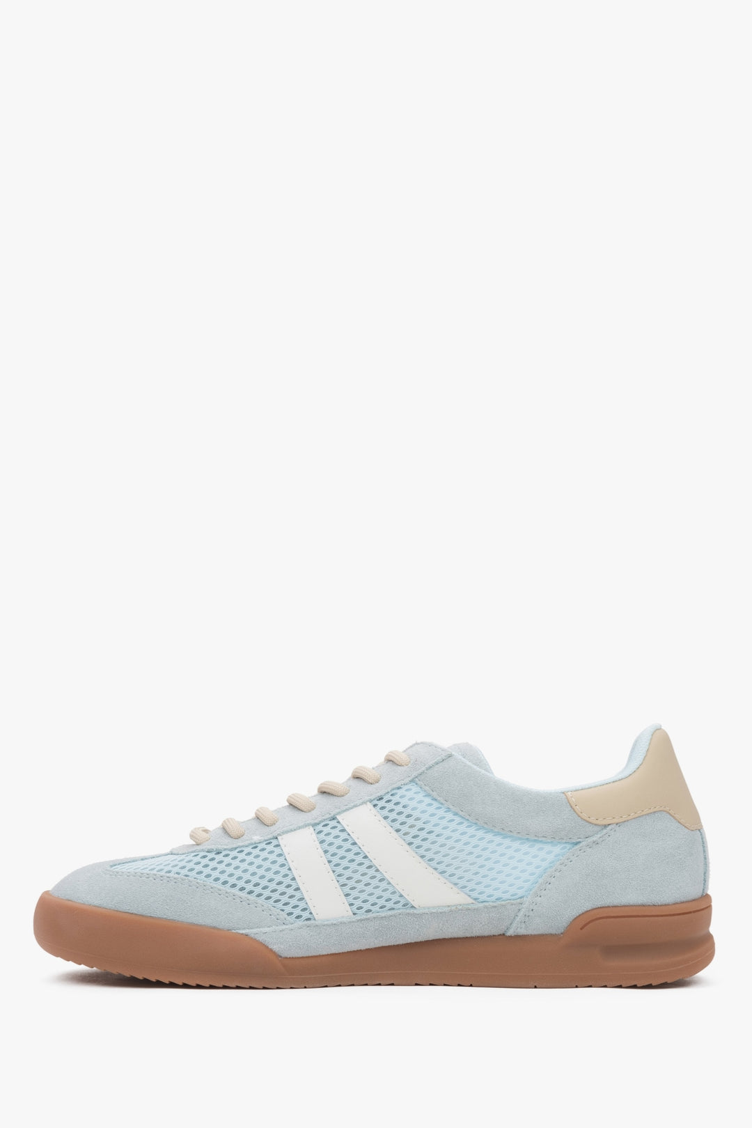 Stylische Velours-Sneaker für Damen mit atmungsaktivem Design. Estro ER00116893