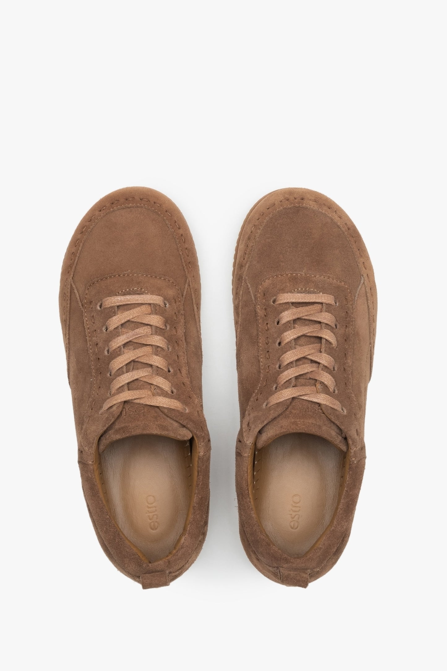 Braune Barefoot-Sneaker für Damen aus italienischem Velours Estro ER00119027.