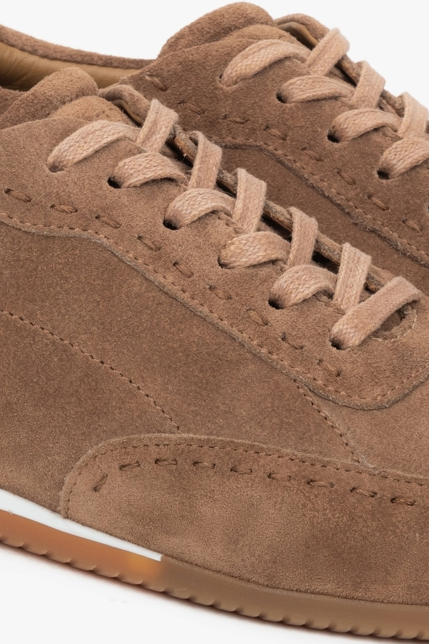 Hochwertige Damen-Barfußschuhe in Braun für maximalen Tragekomfort im Alltag.