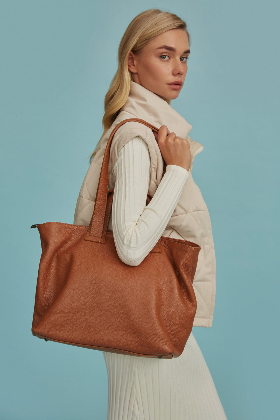 Braune Damen-Handtasche aus echtem Leder Estro ER00111805.