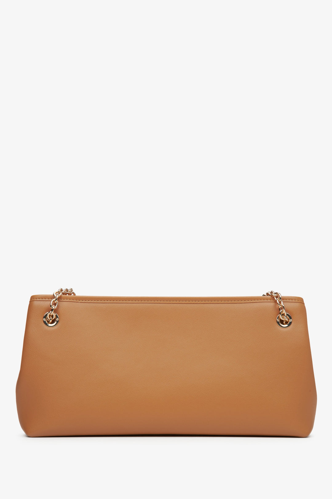 Beige Damen-Baguette-Tasche von Estro – Rückansicht des Modells.