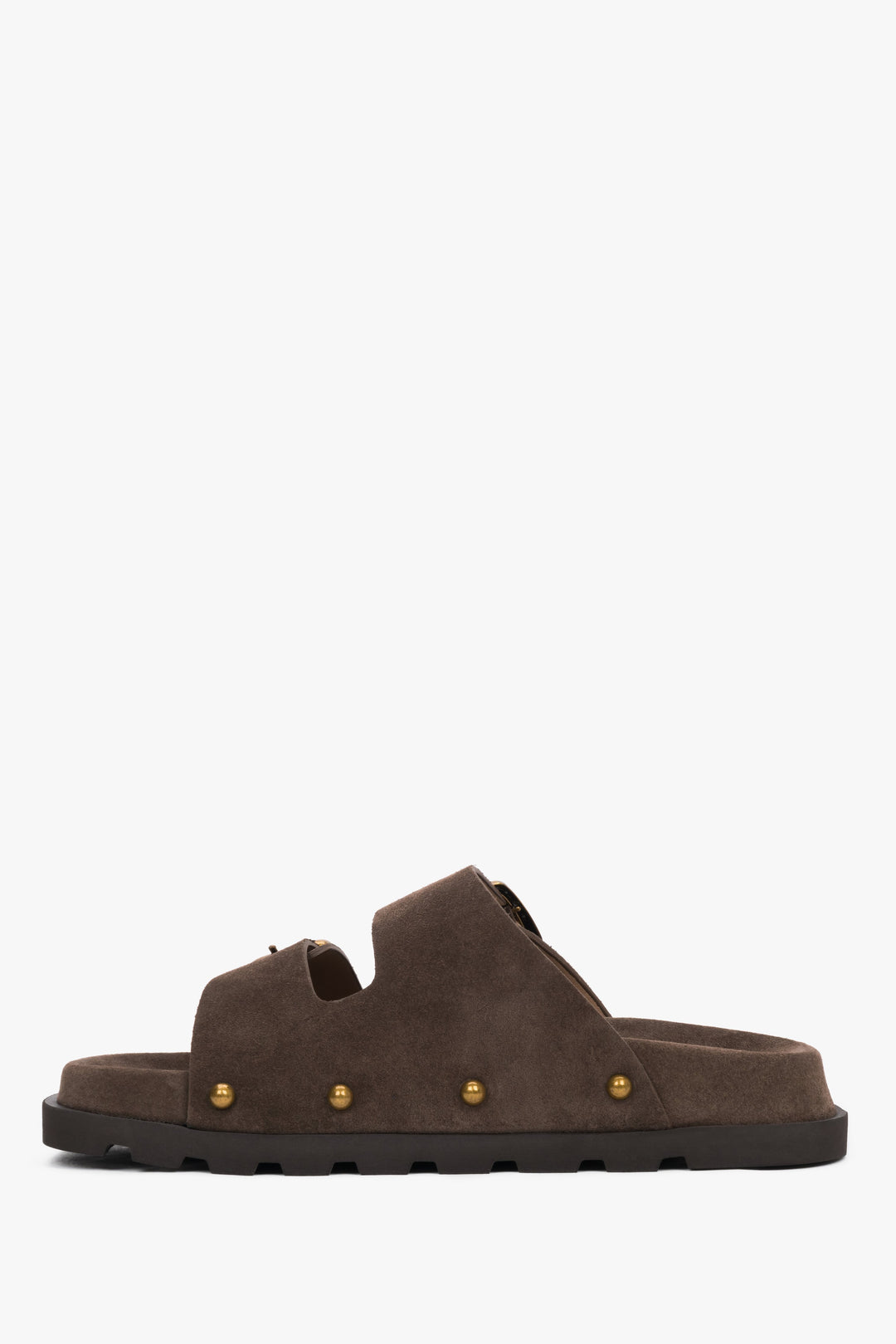 Braune Damen-Pantolette aus Veloursleder in seitlicher Profilansicht