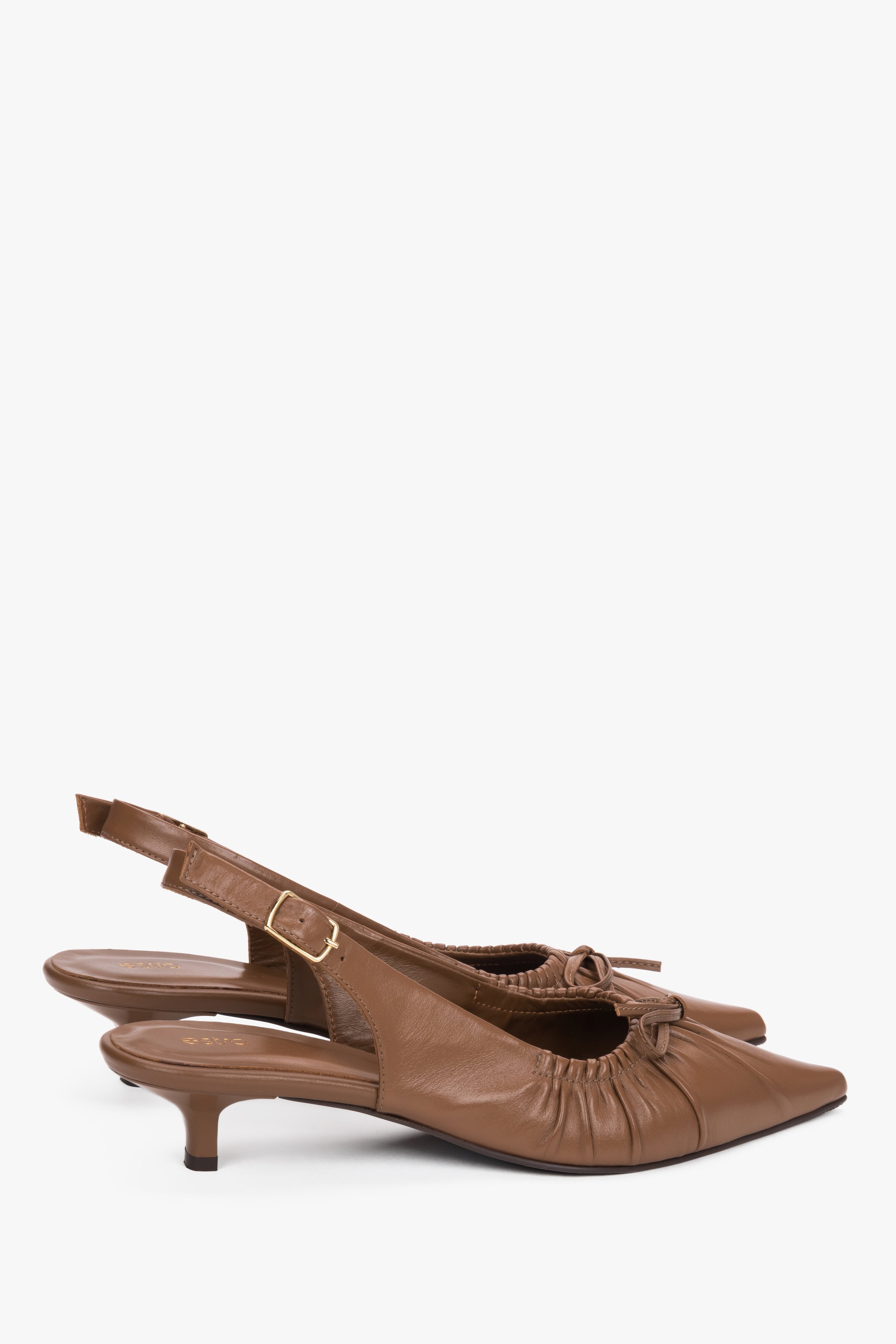 Braune Damen-Slingback-Pumps aus echtem Leder in seitlicher Profilansicht