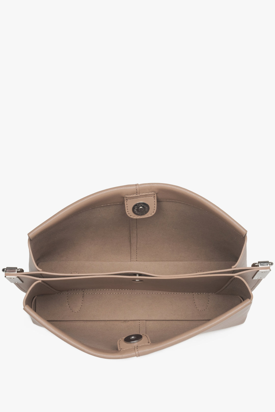 Braune Umhängetasche für Damen aus Leder von Estro.