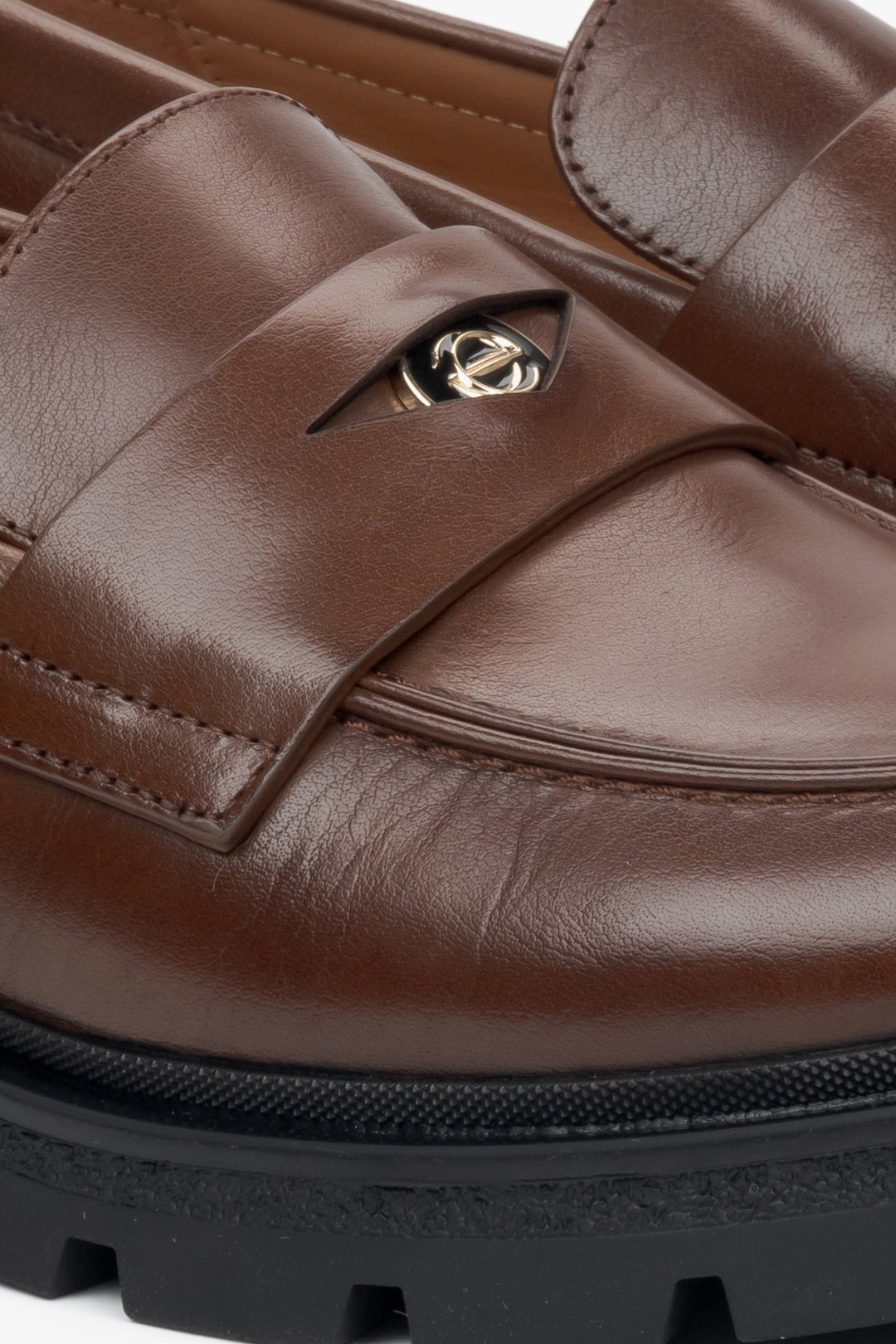 Komfortable Damen Loafer zum Hineinschlüpfen in Braun Estro ER00115912