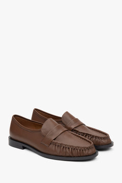 Eleganter Loafer für Damen aus Glattleder in Braun mit feiner Raffung – Estro ER00117192