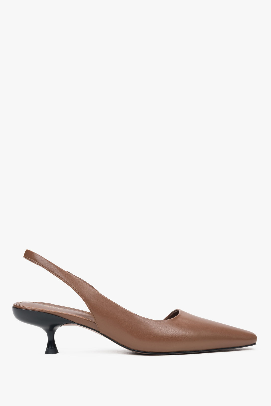 Braune Slingback-Pumps aus Leder mit niedrigem Absatz – Estro ER00116927