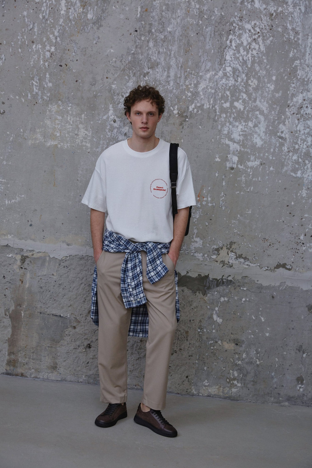 Braune Herren-Sneaker aus echtem Leder und Wildleder von Estro – im Styling.