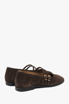 Damen Ballerinas aus Premium Echtvelours von Estro in Dunkelbraun.
