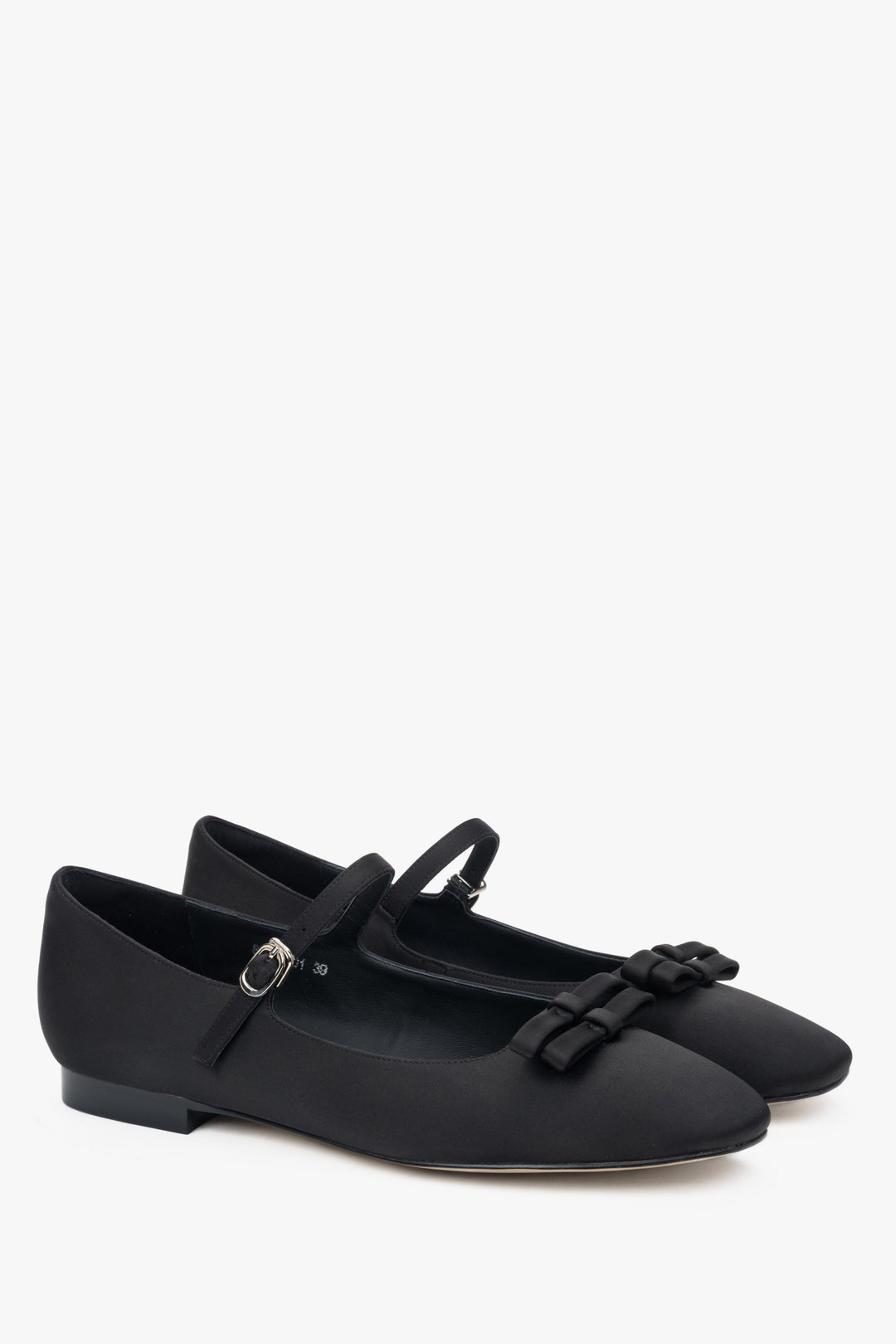 Damen Ballerinas in Schwarz, Textilmaterial mit dekorativer Schleife und Schnalle, Estro ER00116903