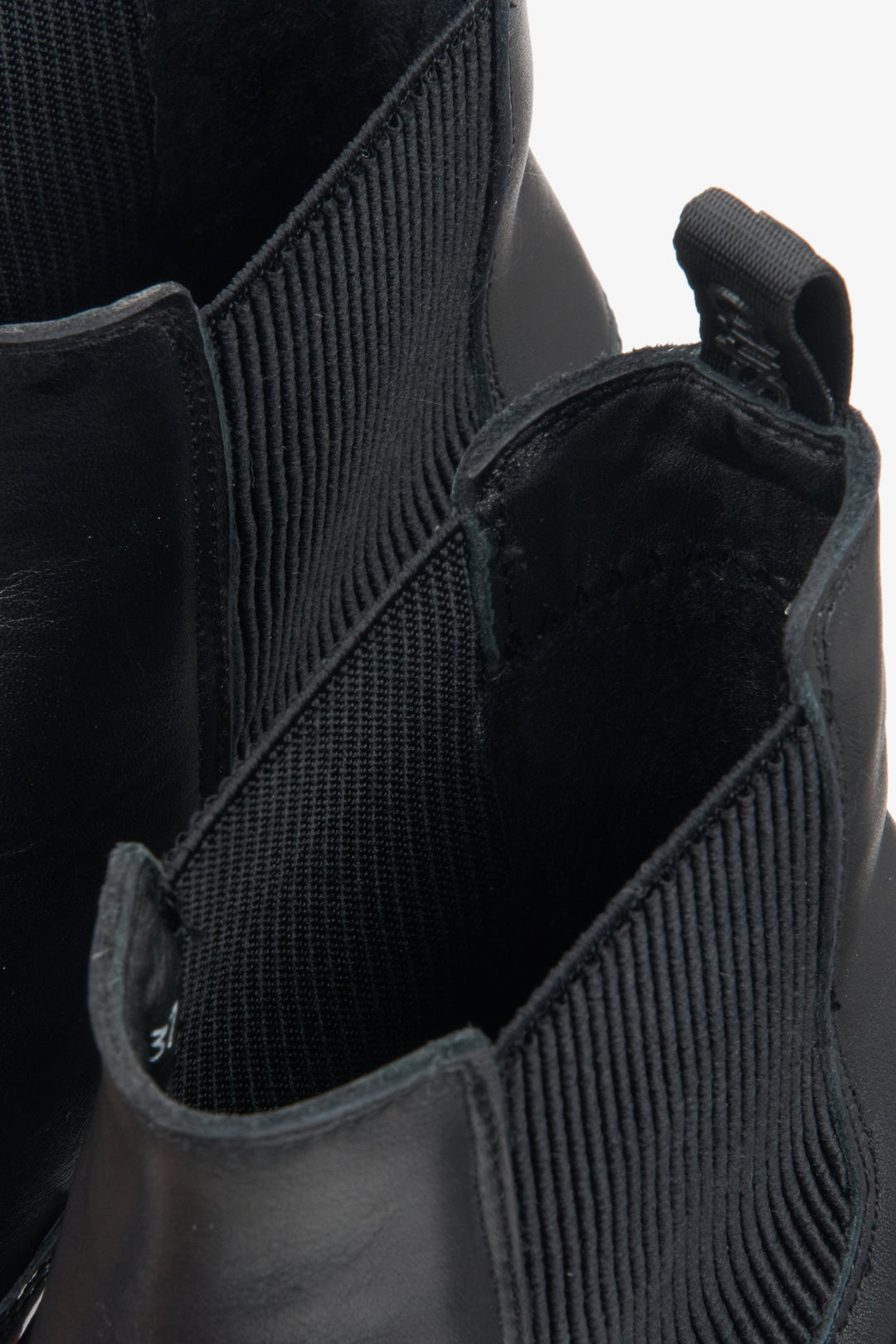 Klassische Chelsea Boots aus Premium Leder Estro ER00116054