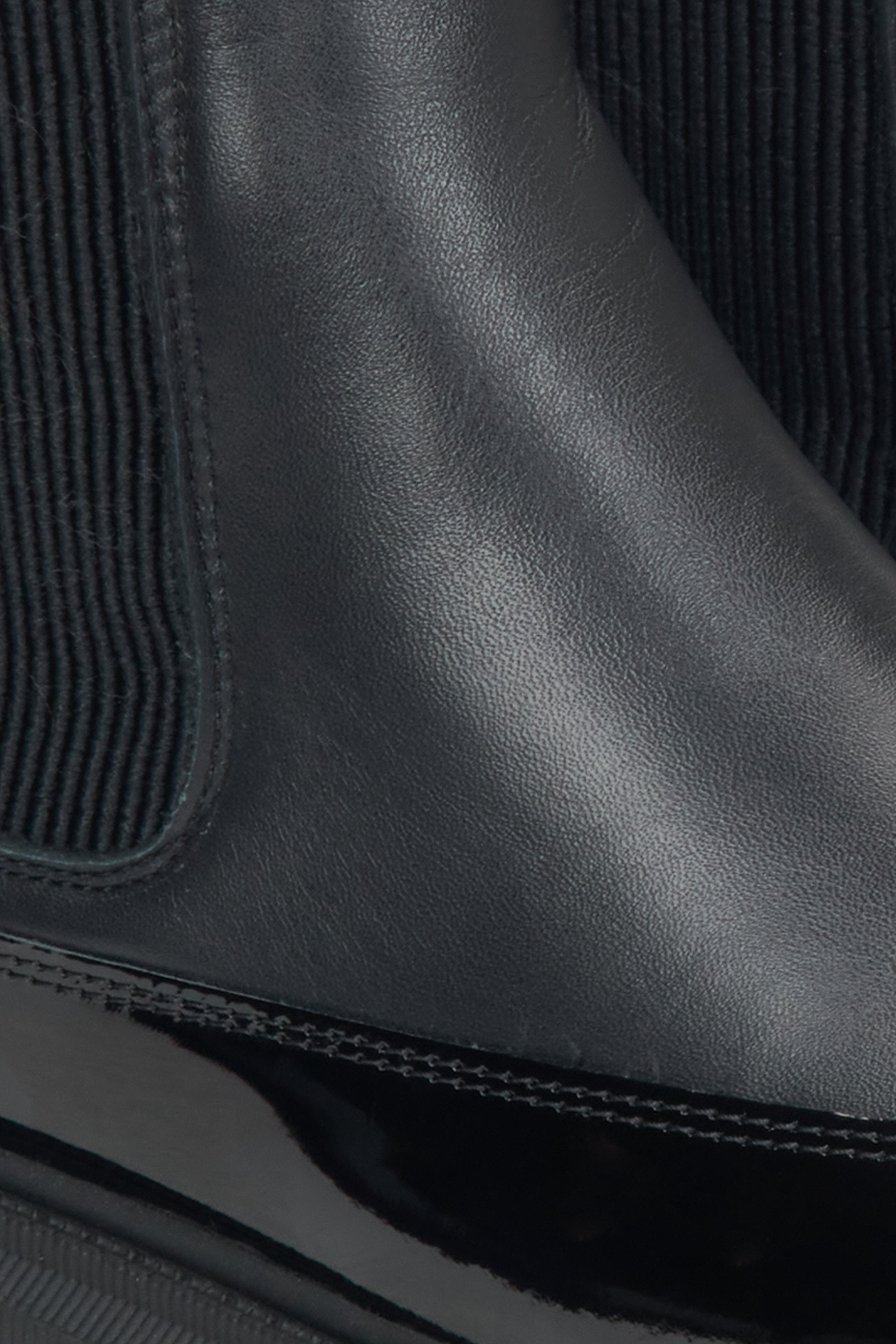 Elegante schwarze Chelsea Boots  Estro ER00116054