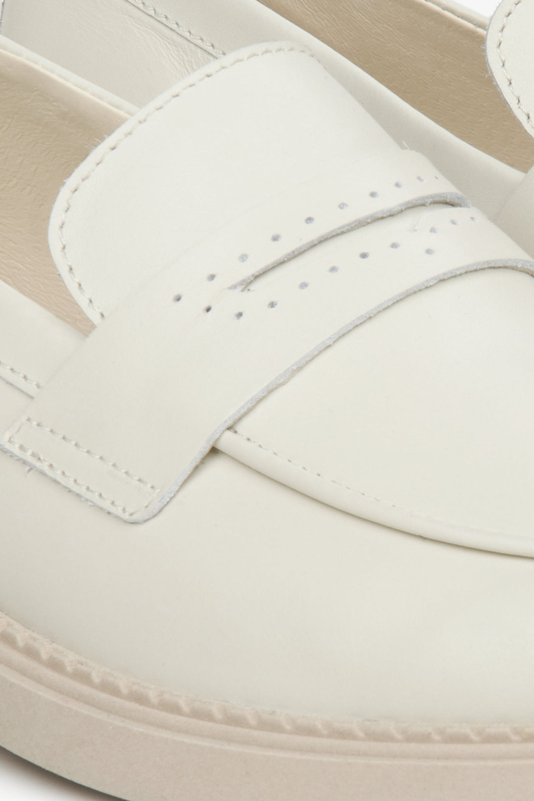 Bequeme Slip-On Loafers in Beige für Alltag und Büro – Estro ER00114531