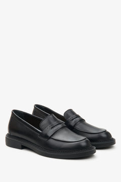 Elegante schwarze Loafers für Damen Estro ER00114397