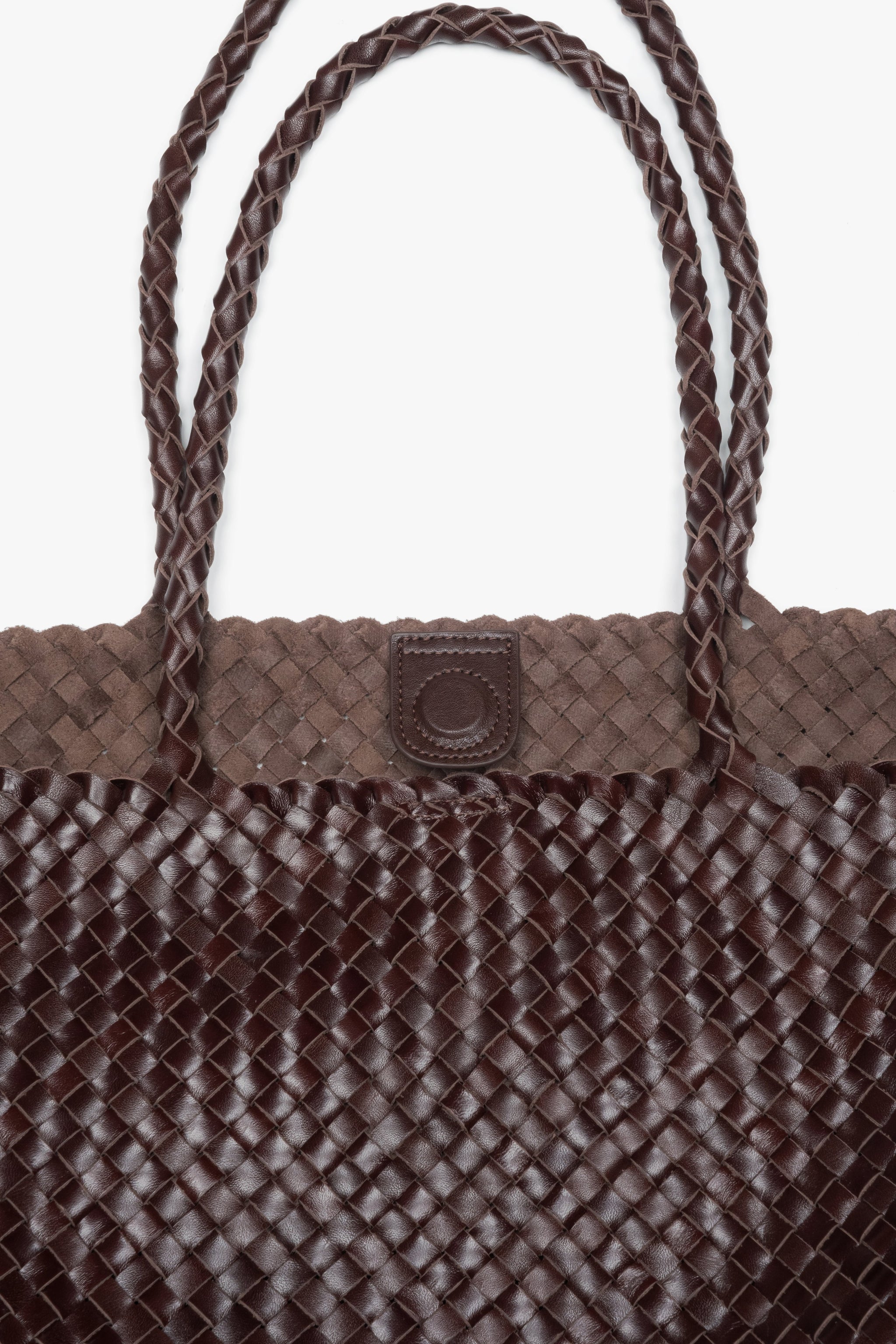 Geräumiger Damen Shopper aus geflochtenem Echtleder in Dunkelbraun, passend für A4 – Estro ER00118928