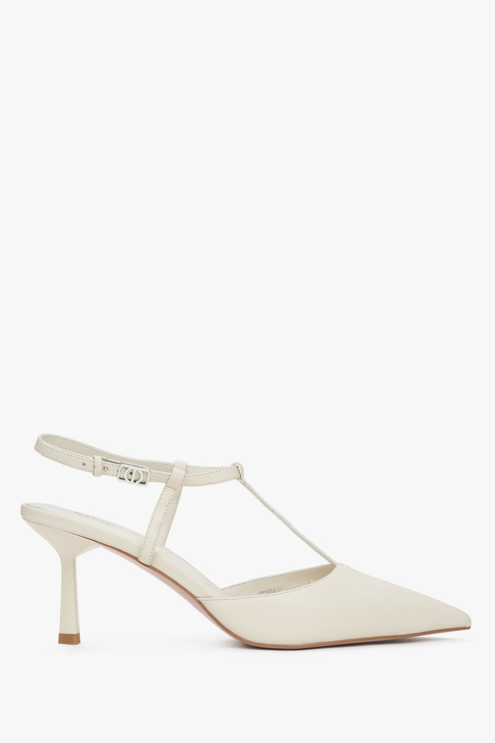 Estro Slingback-Pumps aus cremefarbenem/beigem Leder mit Stilettoabsatz und spitzer Kappe.