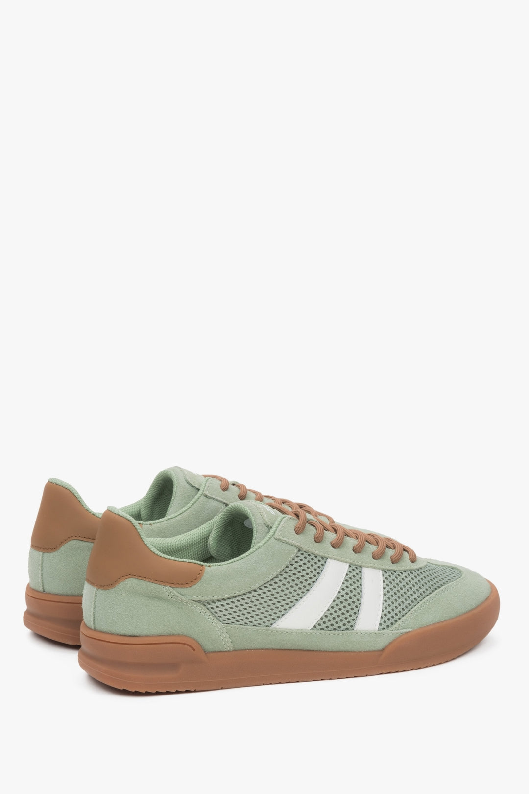 Grüne leichte Damen-Sneaker aus Mesh und Naturvelours, Modell ES8.