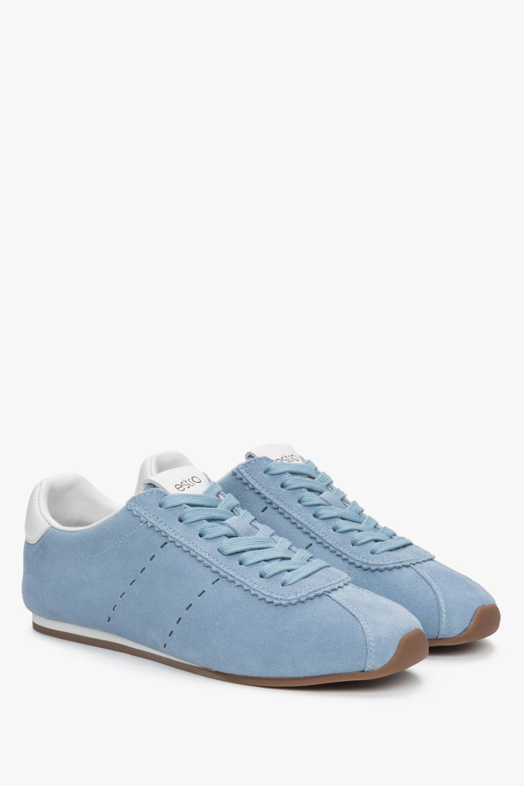 Seitenansicht der blauen Estro Sneaker – Estro ER00117161