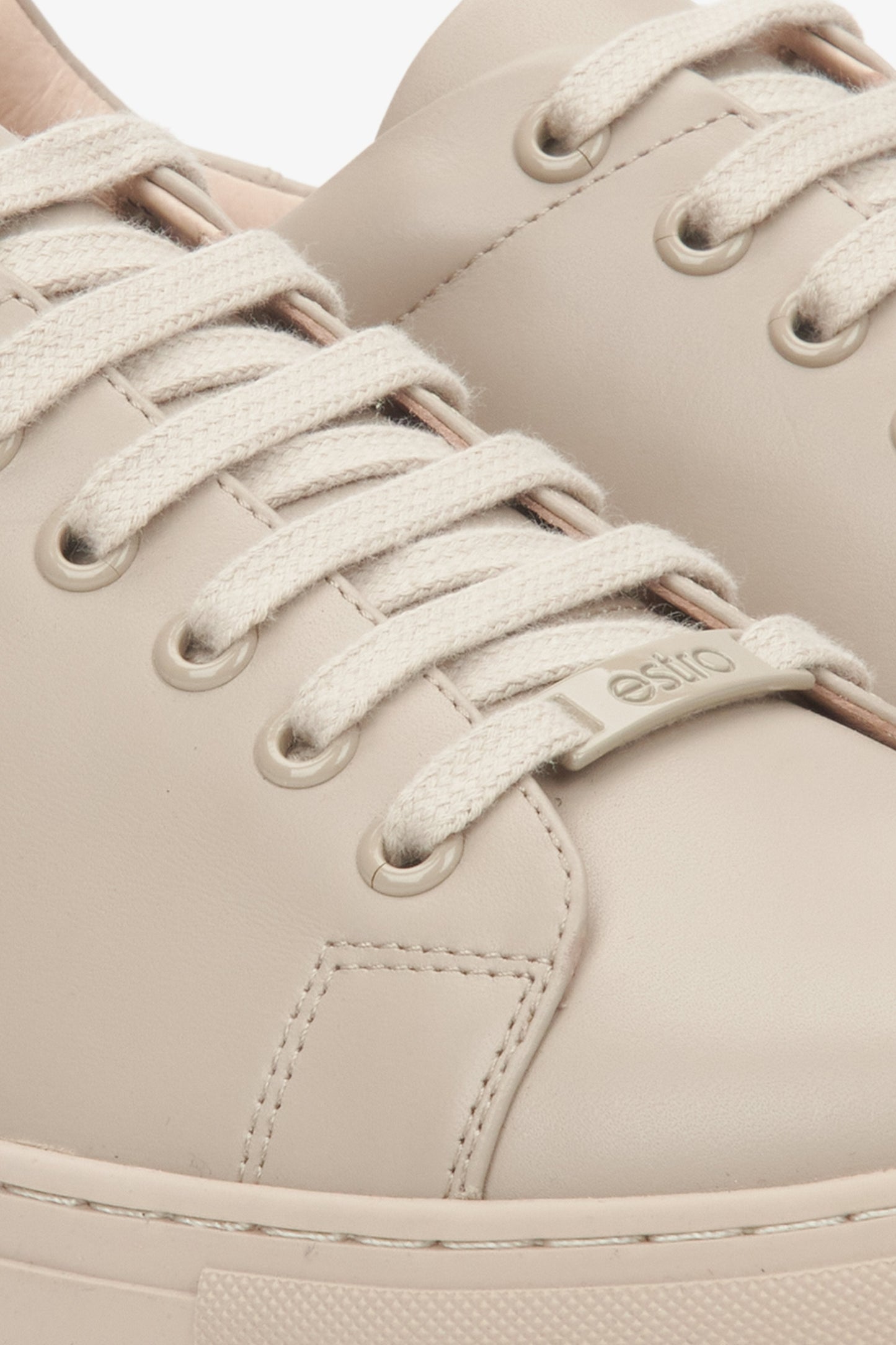 Damen Sneaker in Beige aus echtem Leder Estro ER00116629