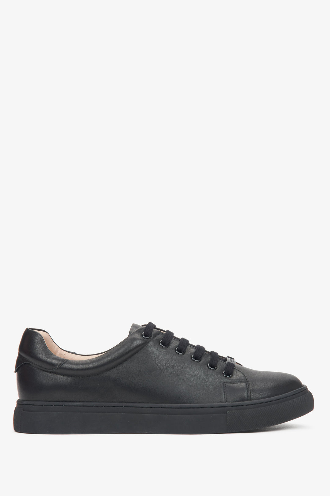 Damen Sneaker in Schwarz aus echtem Leder Estro ER00116627.