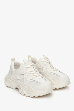 Stylische flache Sneaker für Damen in Beige ES8 ER00112610