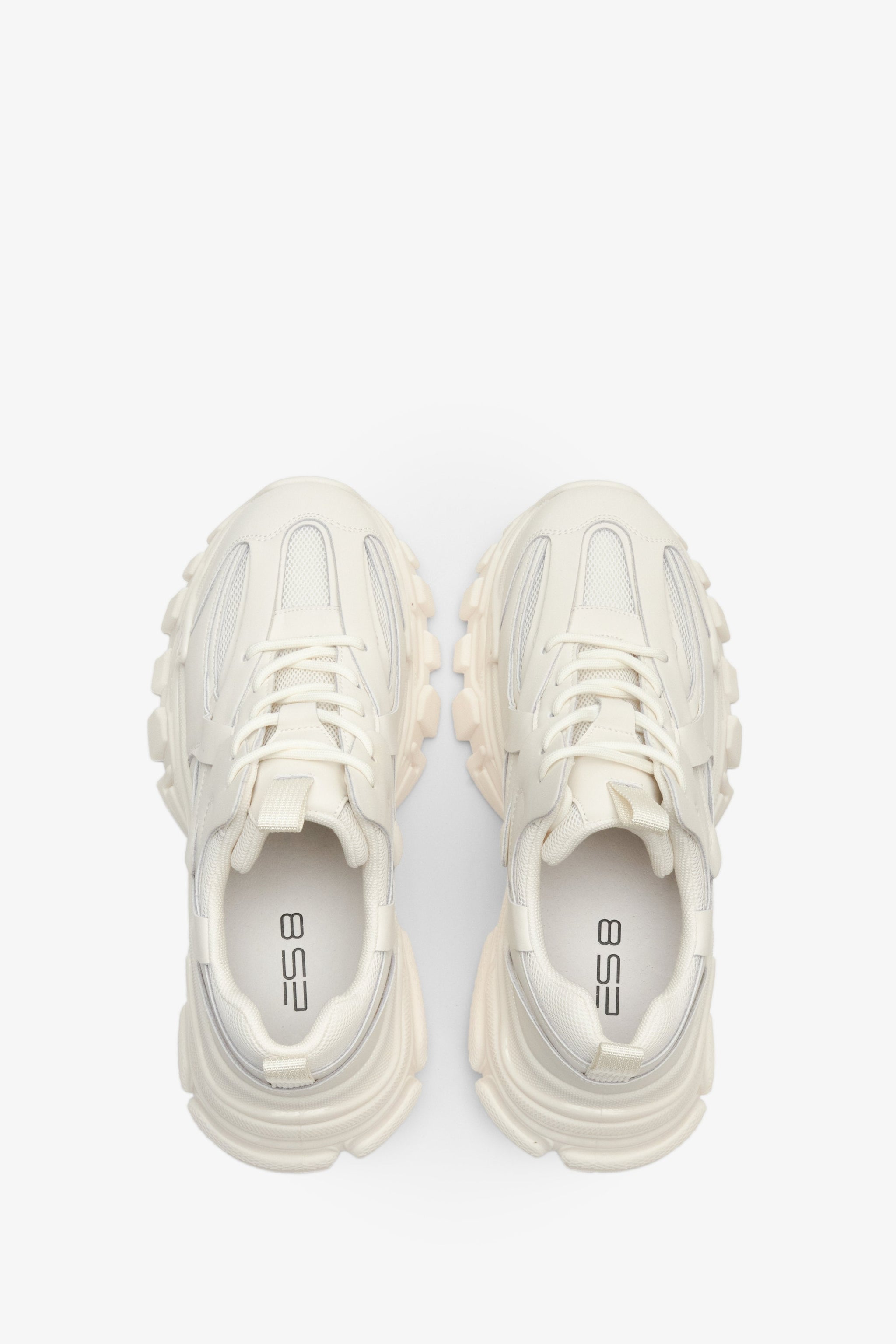 Modische Low-Top Sneakers in Hellbeige ES8 ER00112610