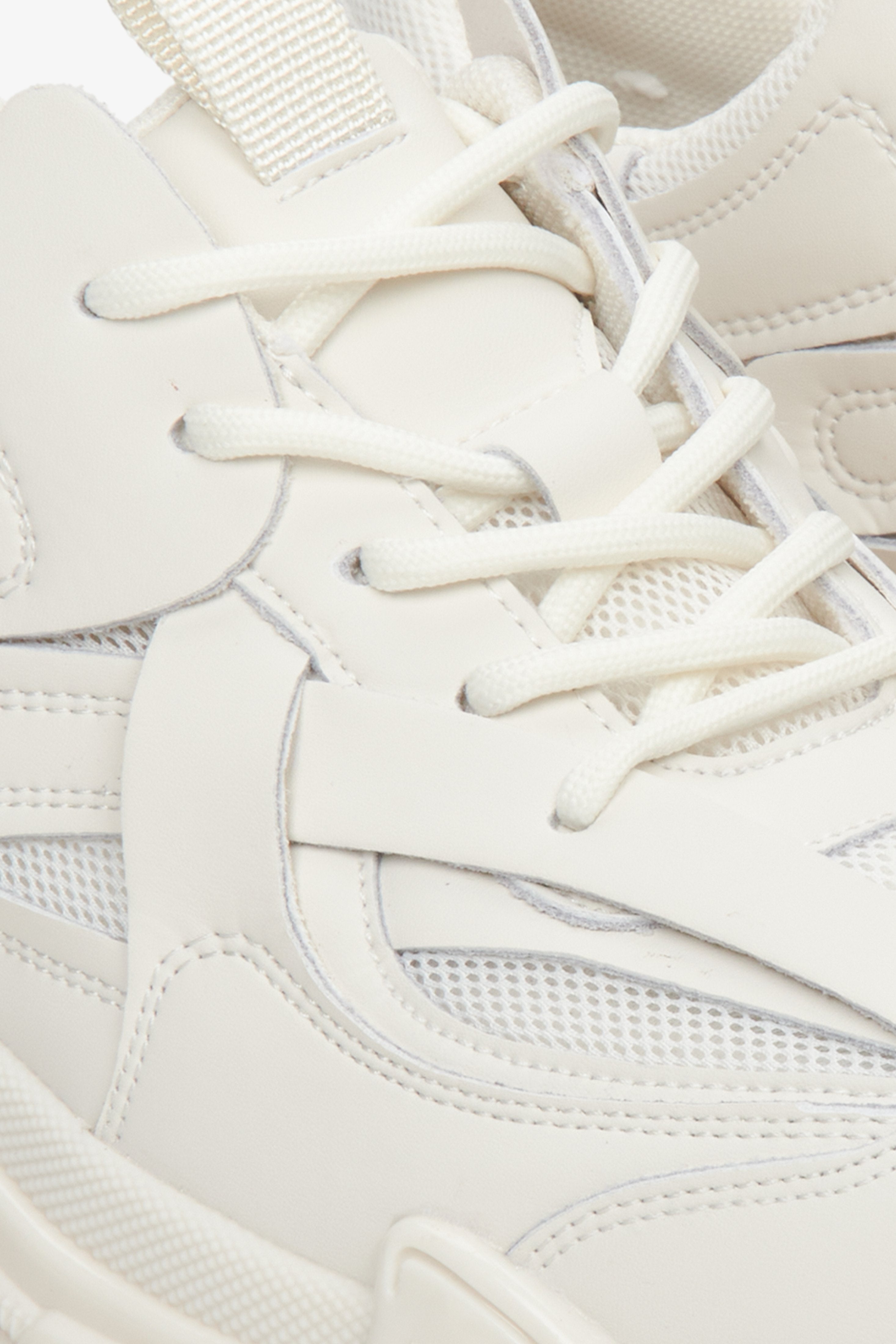 Leichte Plateau-Sneaker für Damen in neutraler Farbe ES8 ER00112610