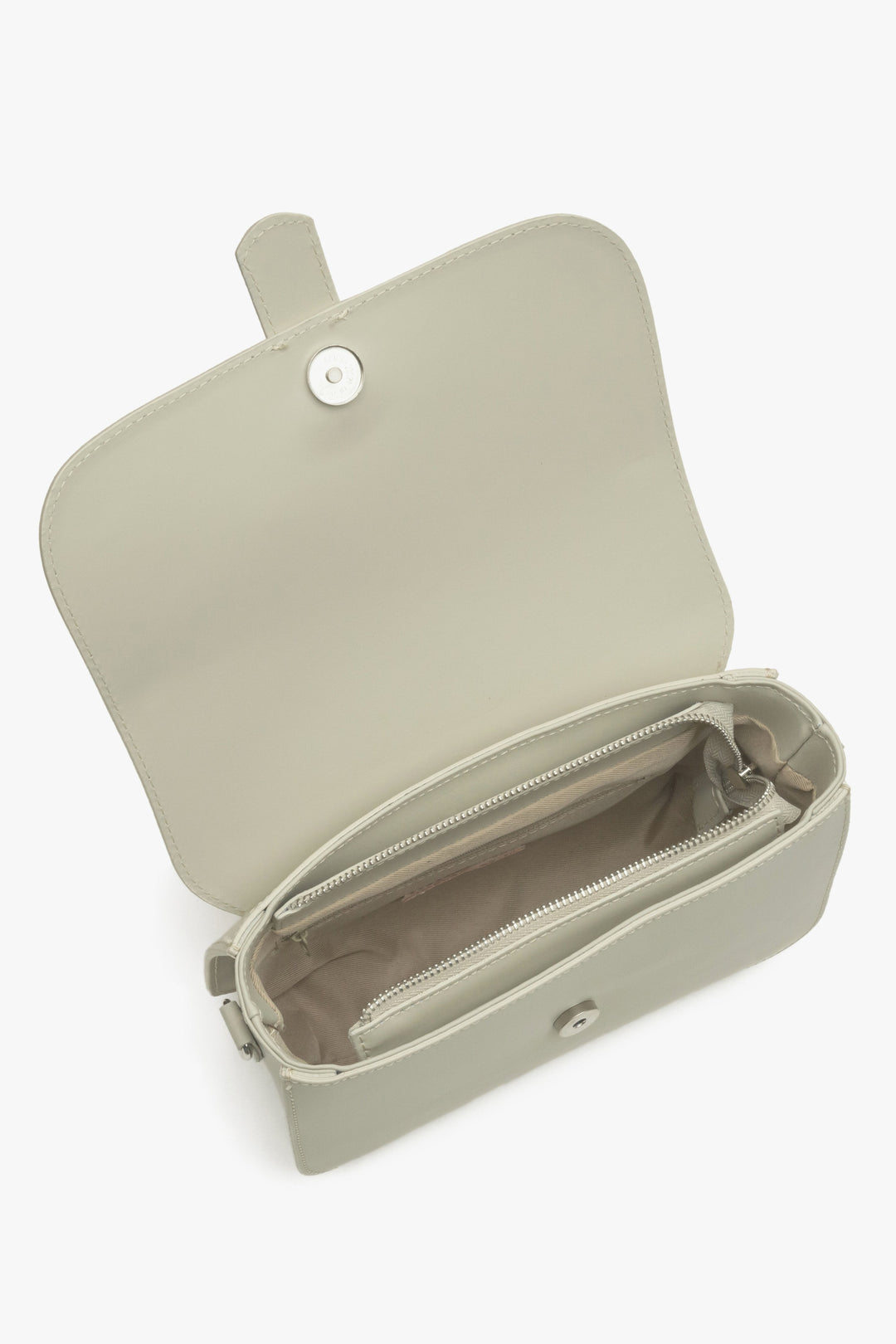 Graue und beige Damenhandtasche aus Leder von Estro – Innenansicht des Modells.