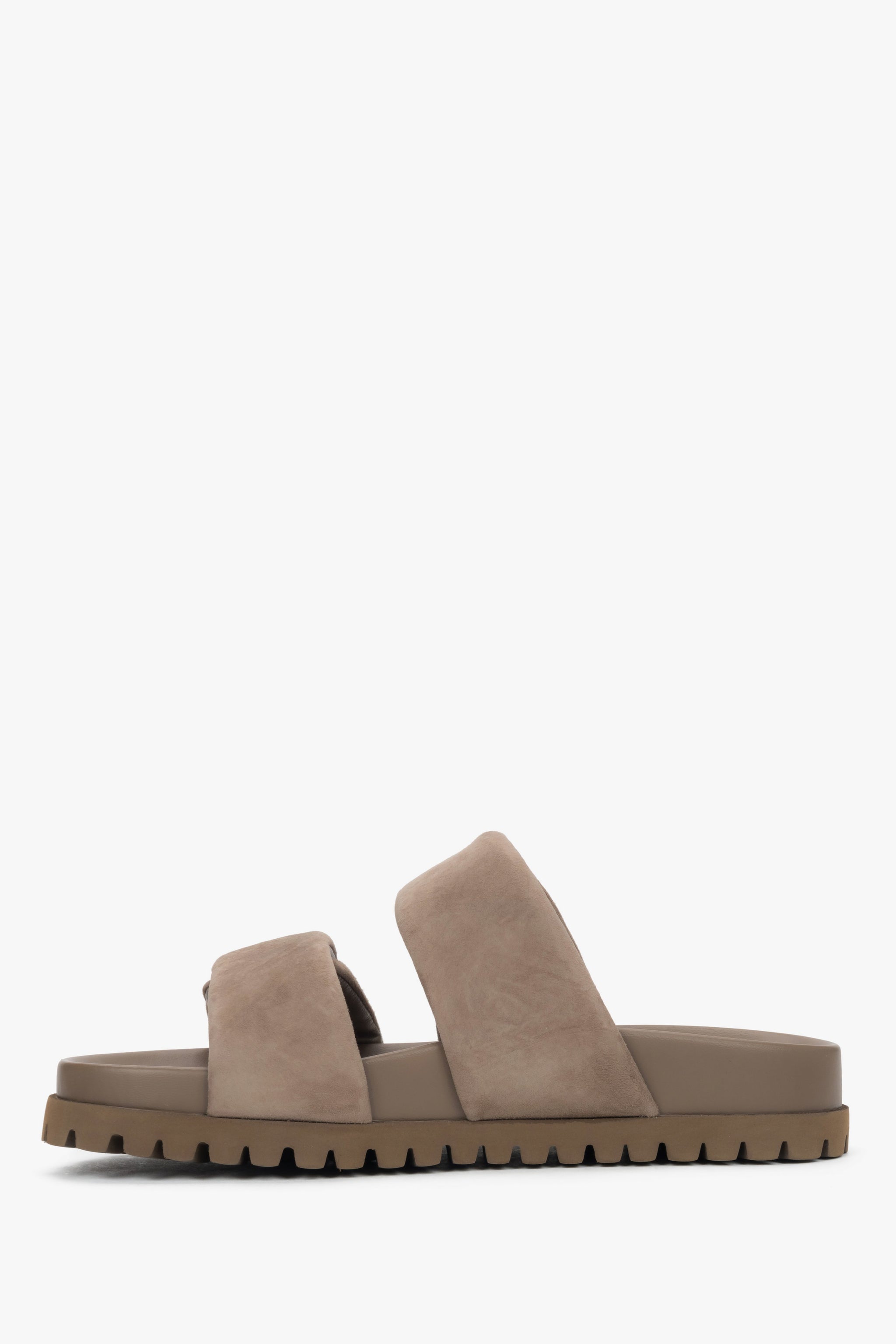 Dunkelbeige Damen-Pantoletten aus Veloursleder in Seitenansicht