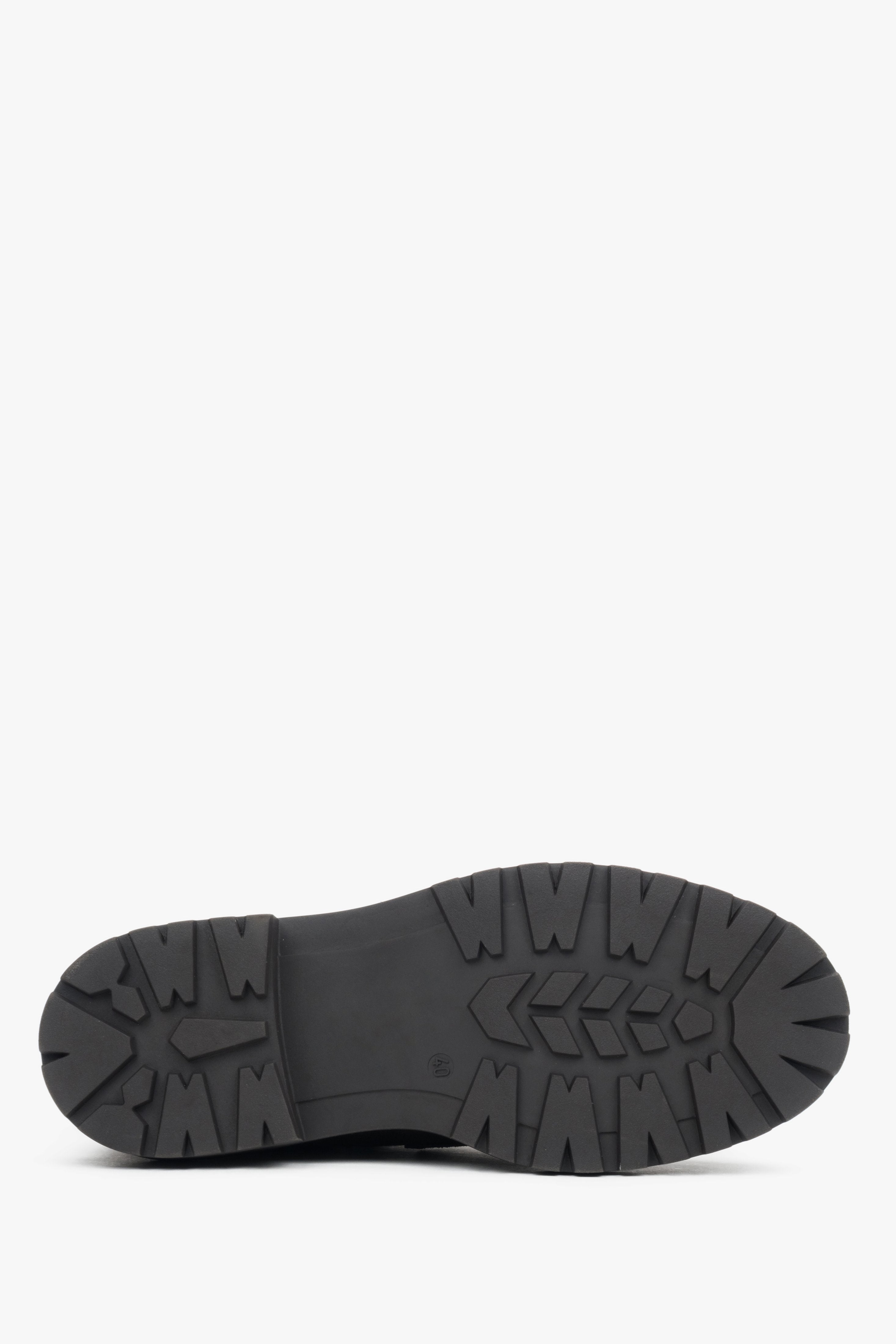 Draufsicht auf die Profilsohle der Damen-Chelsea-Boots für optimalen Grip im Winter